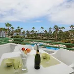 Luxury In First Line With Pool *